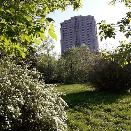 Lazuren Briag Two *
